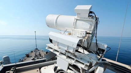 В США испытывают боевой лазер третьего поколения