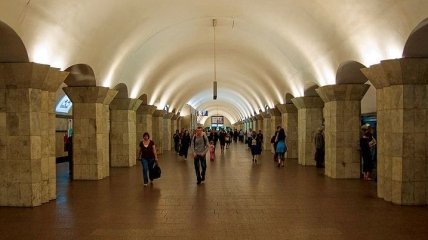 В Киеве перекрыли метро "Крещатик" и "Майдан Независимости"