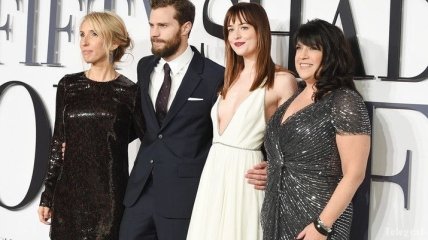 У продолжения эротической драмы "50 оттенков серого" проблемы 