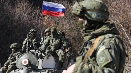 Війська РФ вже стоять на кордоні з Україною