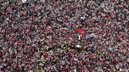 Первую годовщину власти Мурси отмечают протестами в Каире