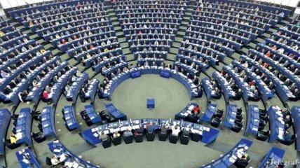 Европарламент проголосовал за приостановку переговоров по вступлению Турции в ЕС
