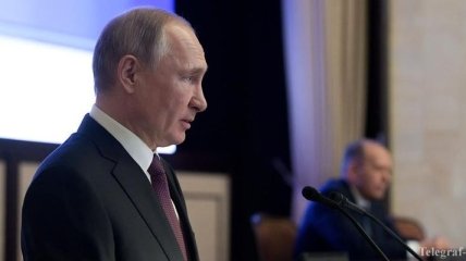 "Куда же вы все время "уходите" Путина?": в Кремле призывают россиян не бояться 
