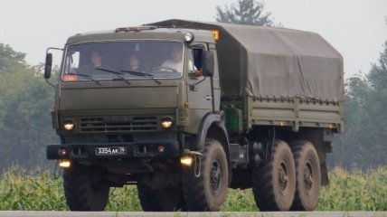 Вантажне авто перебуває на балансі російського міноборони