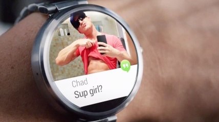 Motorola выпустила серию рекламных роликов для Moto 360 (Видео)