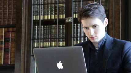 Павел Дуров не собирался и не собирается эмигрировать из России