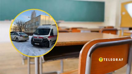 Поліція та "швидка" перед школою, парта