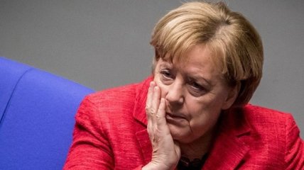 Канцлер Германии уходит на домашний карантин
