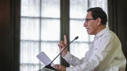Парламент Перу отказался от идеи импичмента президента