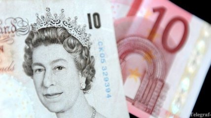 В Великобритании заменят бумажные деньги на пластиковые