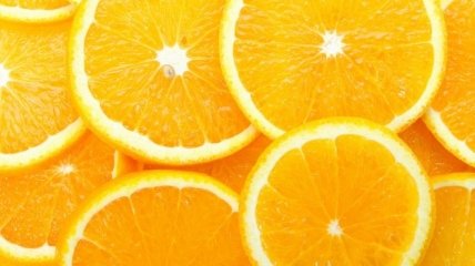 Как почистить апельсин с помощью ножа и ложки?