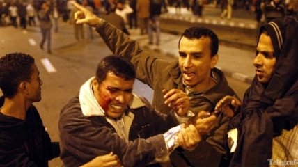 3 человека погибли и около 350 пострадали в беспорядках в Каире