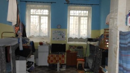Светло, тепло и чисто: Денисова показала камеру Вышинского