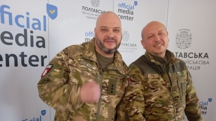 Командиры подразделений Дмитрий Хмиль (справа) и Олег Возный