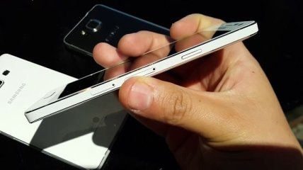 Презентация самых тонких смартфонов Galaxy A5 и Galaxy A3