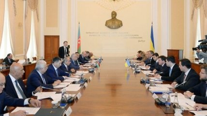 Украина и Азербайджан договорились о проведении Комиссии по ВТС