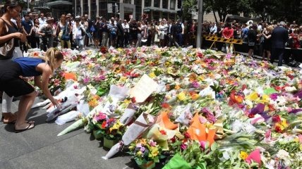 Порошенко выразил сожаление в связи с терактом в Сиднее