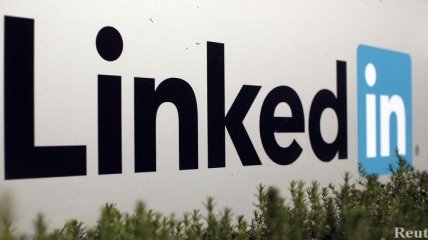 LinkedIn обвиняют в краже электронных адресов
