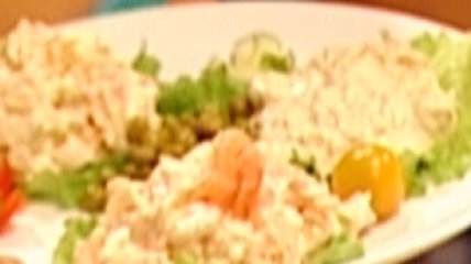 Салат с креветками