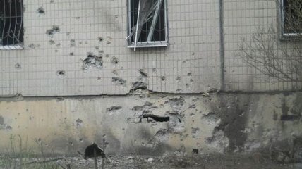 В Луганске вследствие артобстрелов повреждены 36 домов
