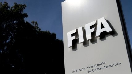 ФІФА хоче внести тимчасові зміни у правила