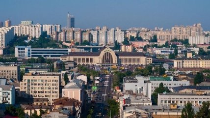 Опять бомба: В Киеве эвакуировали граждан с Центрального жд вокзала