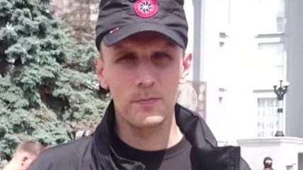В МВД заявляют, что замруководителя штаба "Азов" повесился