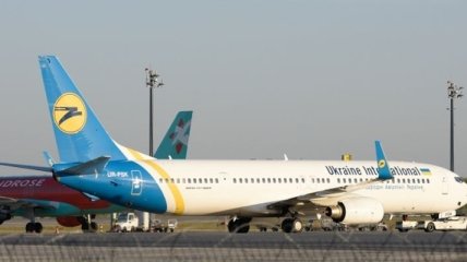 Самолет "МАУ" получил повреждение в аэропорту Израиля