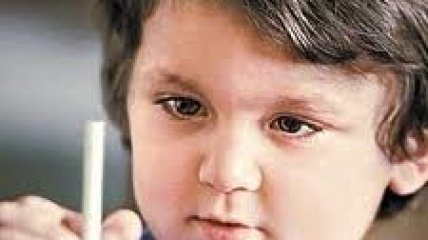 Дошкольники курят в вагонах