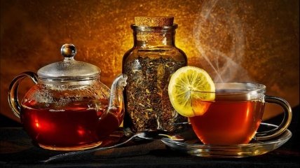 Замедление процессов старения и другие полезные свойства чая