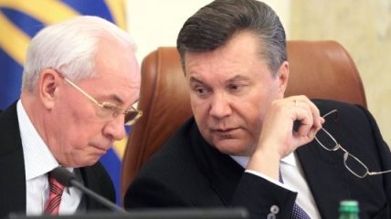Янукович и Азаров передали крымчанам, чтобы не волновались
