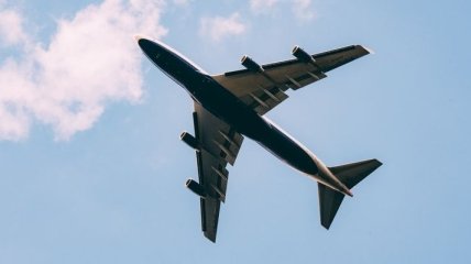 Шестеро українців повертаються з Африки на білоруському літаку