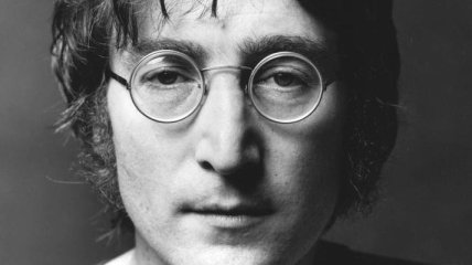 С молотка ушла частная коллекция работ Джона Леннона