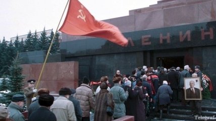 Ленина не будут забирать из мавзолея во время ремонта