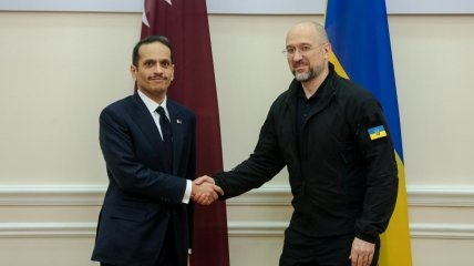 В Украину приехал премьер Катара