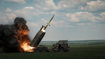 Українські HIMARS отримають більше боєприпасів: що готують у США