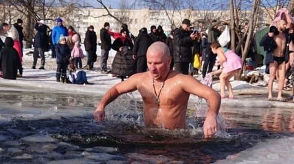 Алиев удивил сменой имиджа на Крещение (фото)