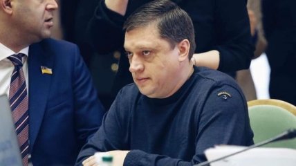 Зеленский: Иванисов исключен из партии