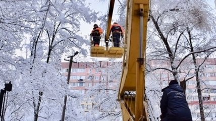 Донецкую область обесточила мощная непогода