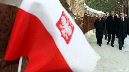 Польша опубликует записи разговоров Туска с Путиным в день катастрофы под Смоленском