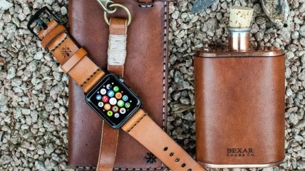 Спрос на "умные часы" Apple Watch бьет все рекорды