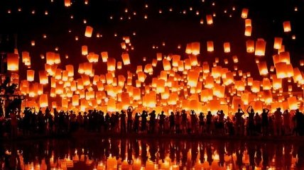 Традиционный праздник фонарей в Китае (Фото) 
