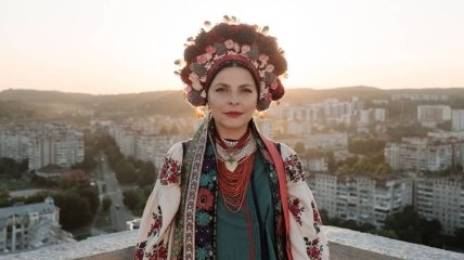 "Шуміла ліщина": Оксана Муха презентовала дебютный клип ко Дню Независимости (Видео)