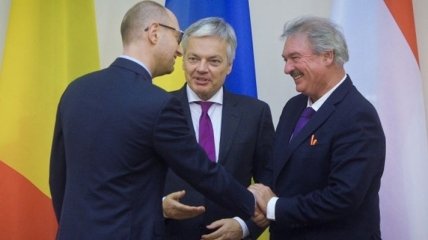 Яценюк провел встречу с главами МИД стран Бенилюкс