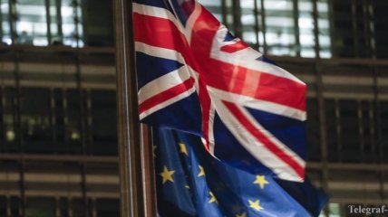 Депутаты поддержали план Мэй по выходу из ЕС 