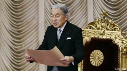  Правительство Японии позволило императору отречься от престола