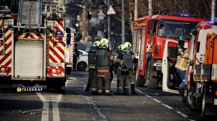 Спасатели ликвидируют последствия атаки