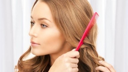 Как часто нужно расчесывать волосы: советы дерматолога