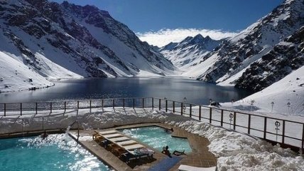 6 самых уютных зимних бассейнов (Фотогалерея)