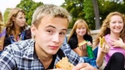 Начало половой жизни зависит от регулярности завтраков